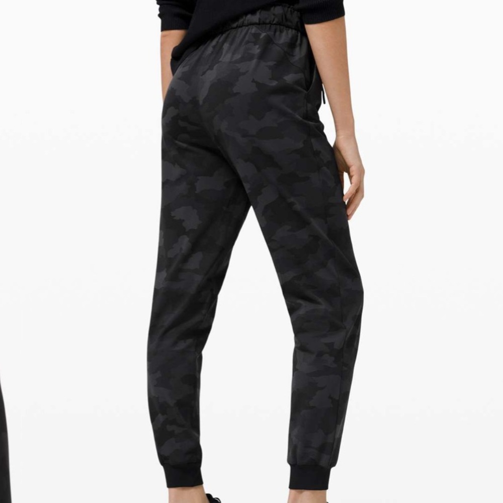 Lululemon Stretch High-Rise Jogger Full Length Heritage Camo Deep Coal Size 10